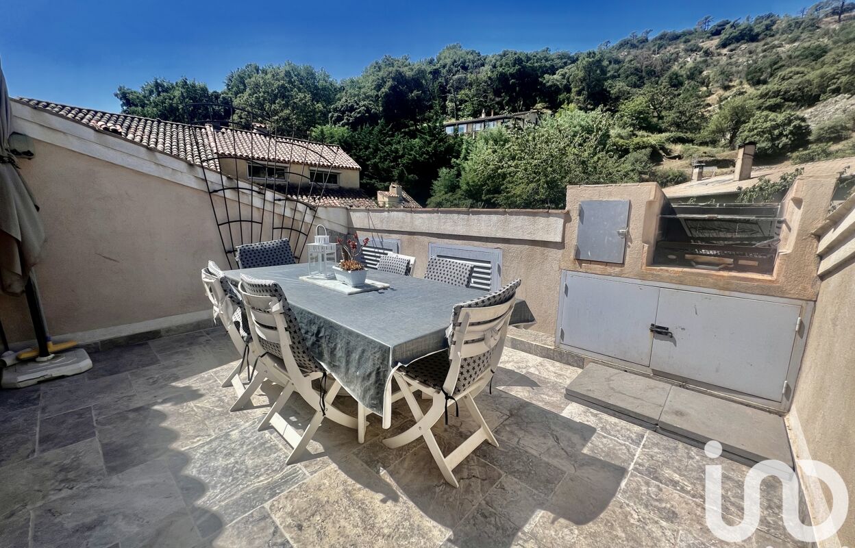 maison 8 pièces 135 m2 à vendre à La Garde-Freinet (83680)