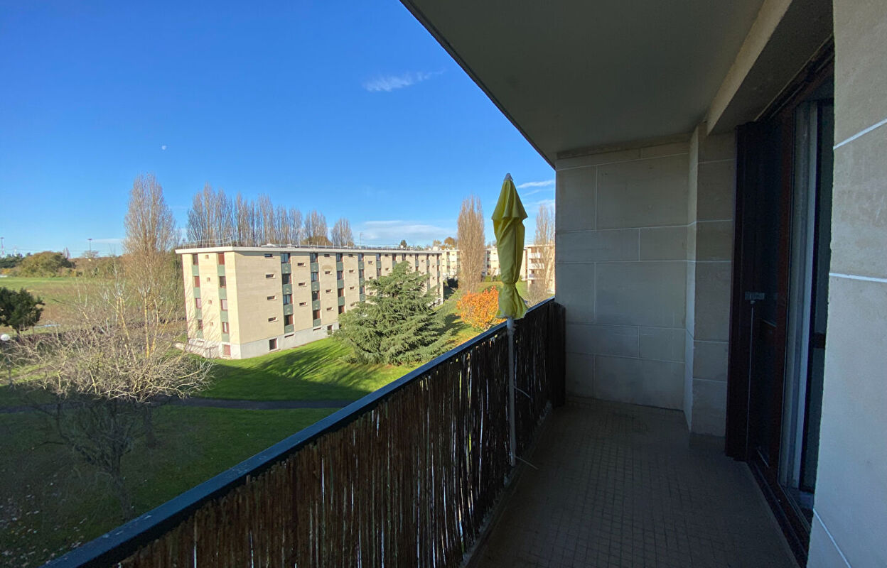 appartement 3 pièces 69 m2 à vendre à Wissous (91320)