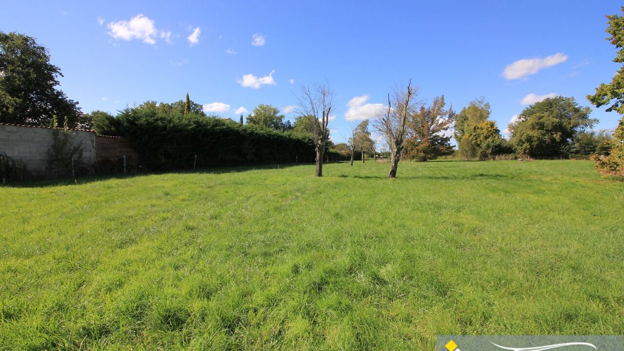 terrain  pièces 2600 m2 à vendre à Lherm (31600)