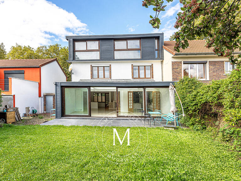 Maison Bagneux 8 pièce(s) avec jardin - garage limite Montrouge — photo 1