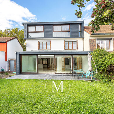 Maison 8 pièces 1250000 €