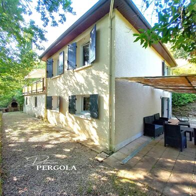 Maison 7 pièces 140 m²