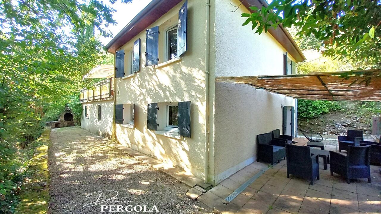 maison 7 pièces 140 m2 à vendre à Sarlat-la-Canéda (24200)