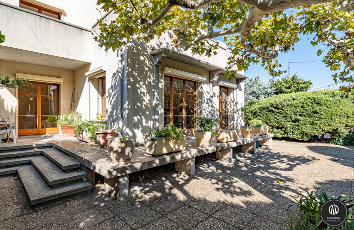 Marseille 8éme Sainte Anne à vendre Maison T6 avec grand jardin — photo 2