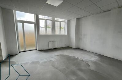 vente bureau 327 900 € à proximité de Vannes (56000)