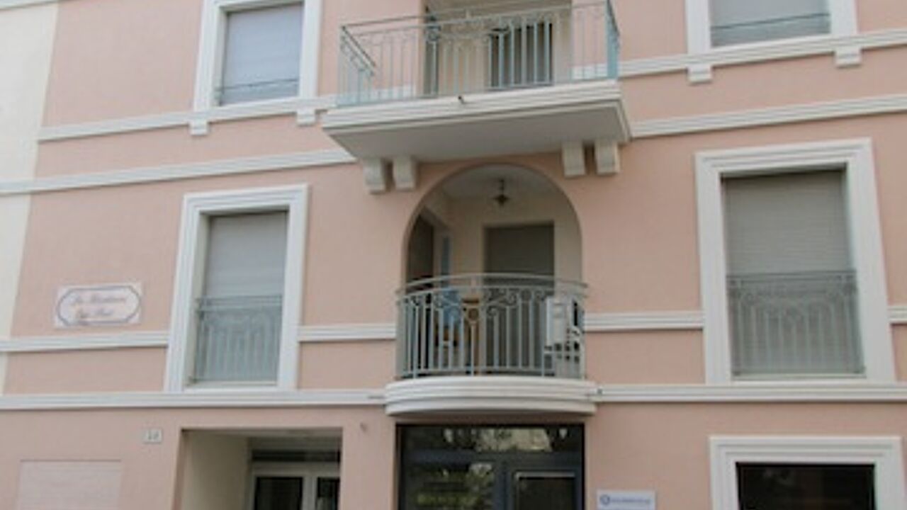 appartement 2 pièces 52 m2 à louer à Sanary-sur-Mer (83110)