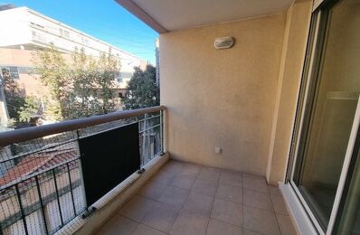 location appartement 762 € CC /mois à proximité de Le Castellet (83330)