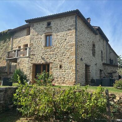 Maison 4 pièces 270300 €