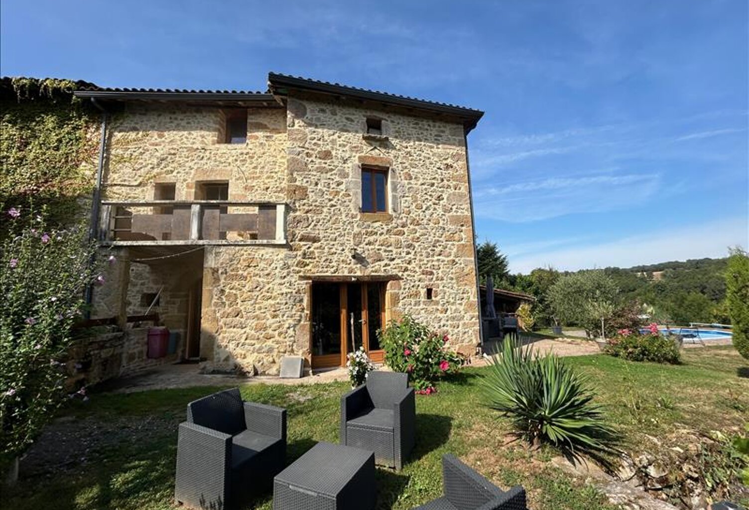 Vente maison 4 pièces 134 m² Figeac (46100) — photo 1