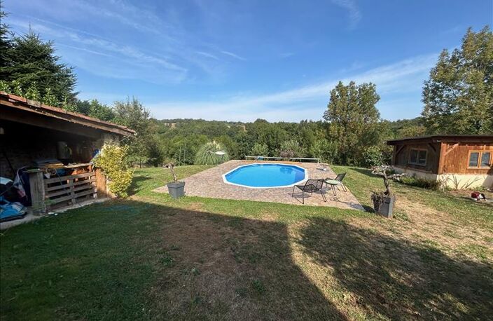 Vente maison 4 pièces 134 m² Figeac (46100) — photo 2