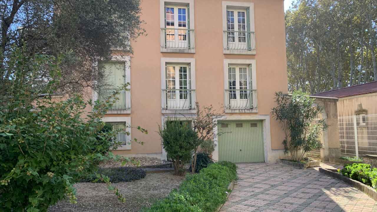 maison 9 pièces 168 m2 à vendre à Avignon (84000)