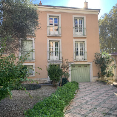 Maison 9 pièces 165 m²