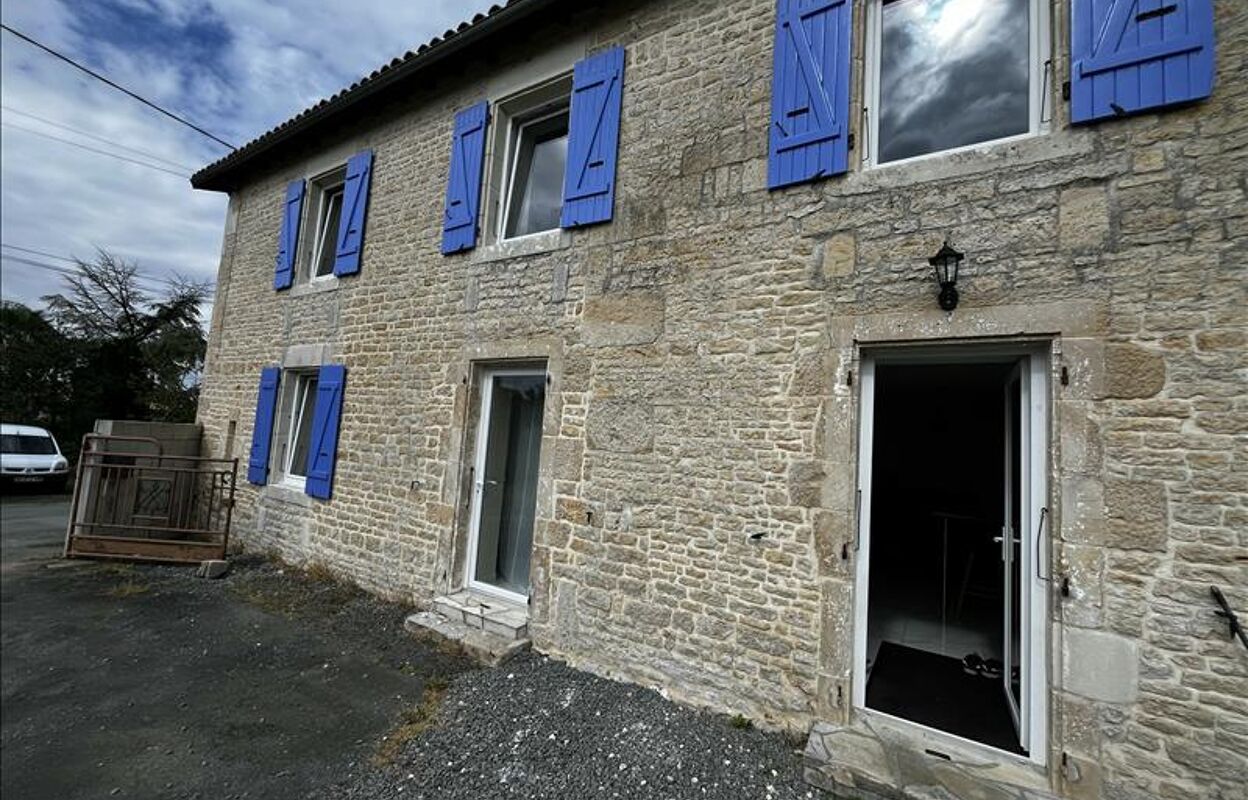 maison 6 pièces 168 m2 à vendre à Melle (79500)