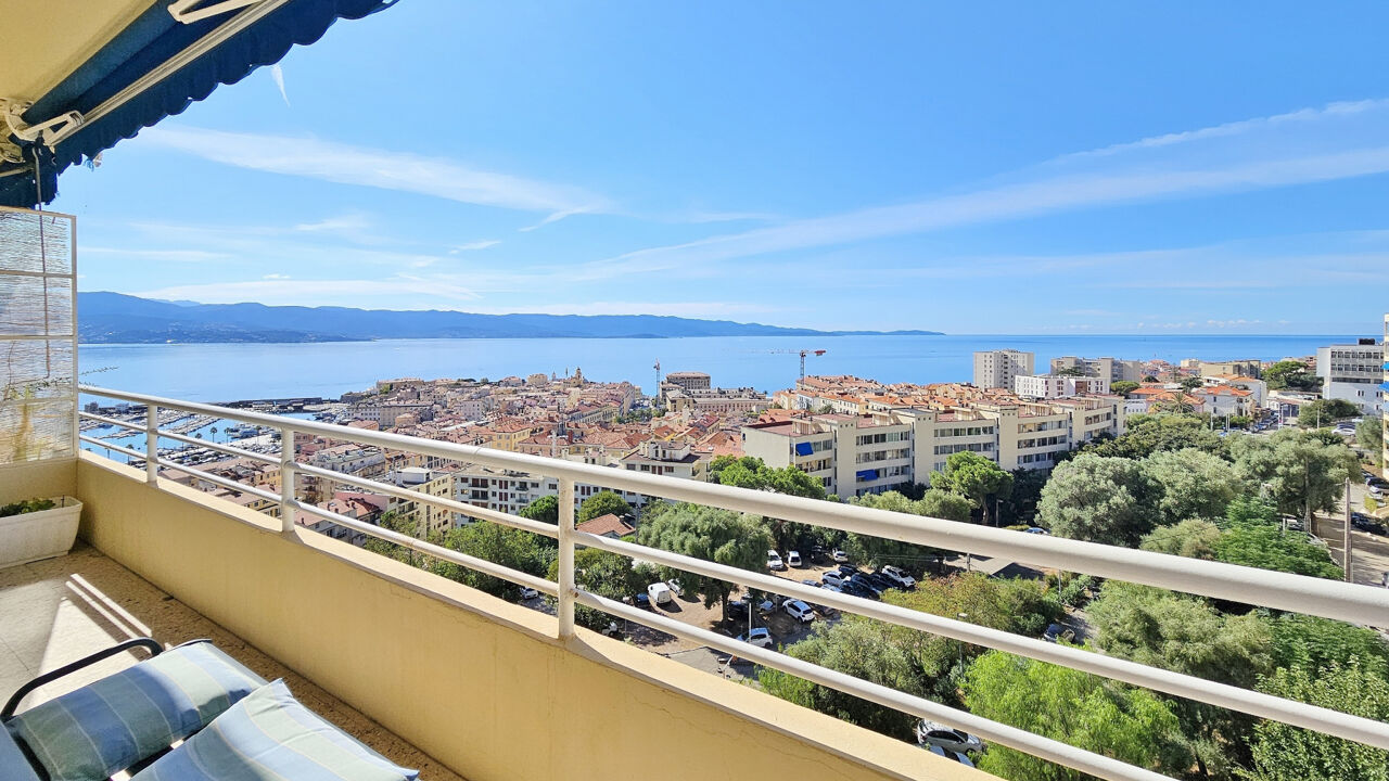 appartement 3 pièces 74 m2 à vendre à Ajaccio (20000)