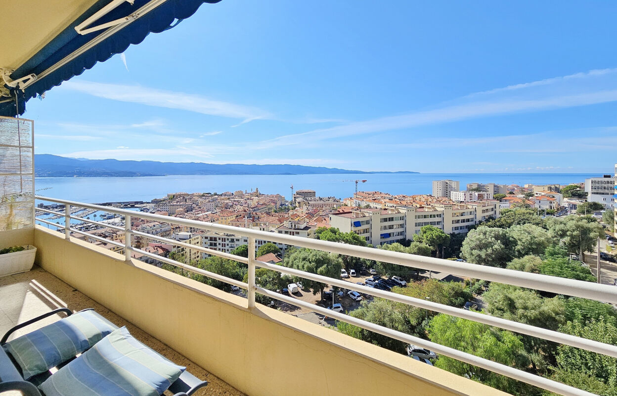 appartement 3 pièces 74 m2 à vendre à Ajaccio (20000)