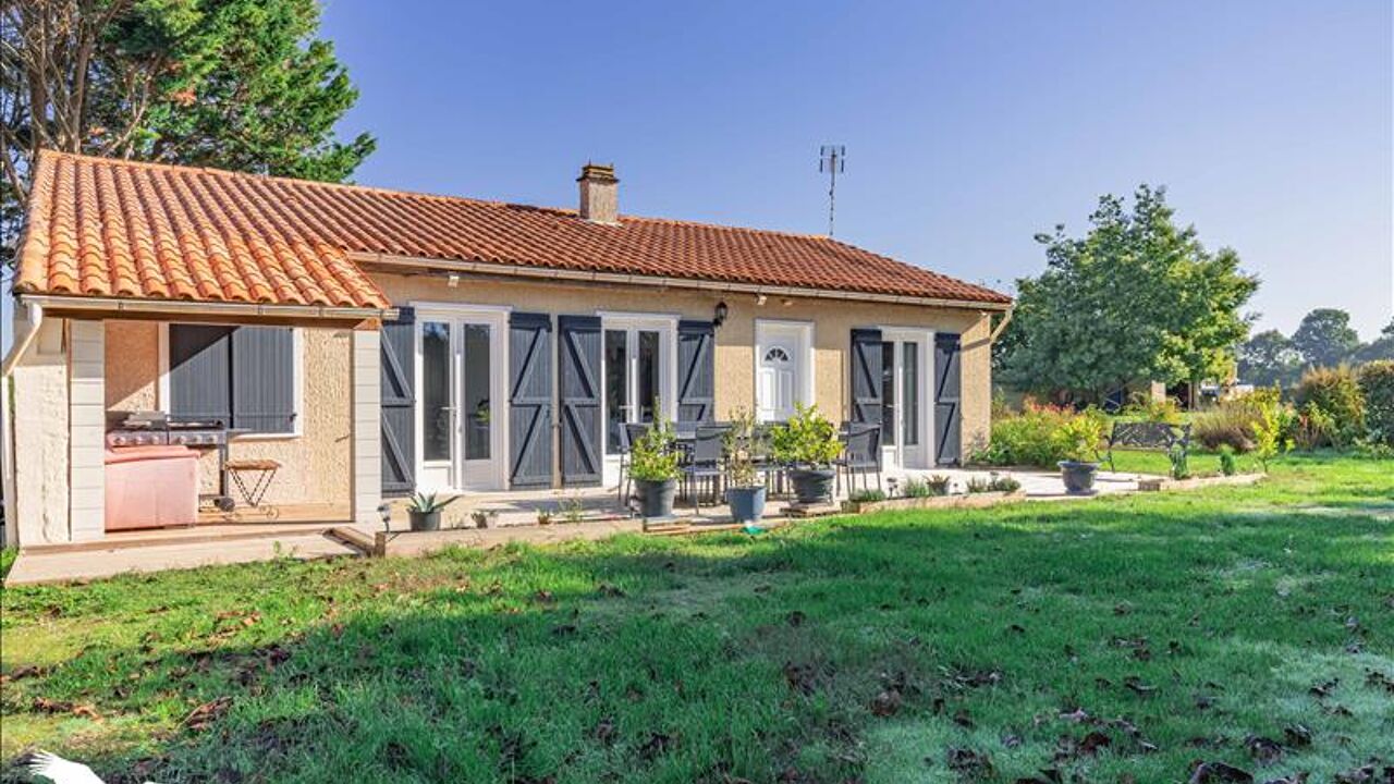 maison 4 pièces 104 m2 à vendre à Soulignonne (17250)