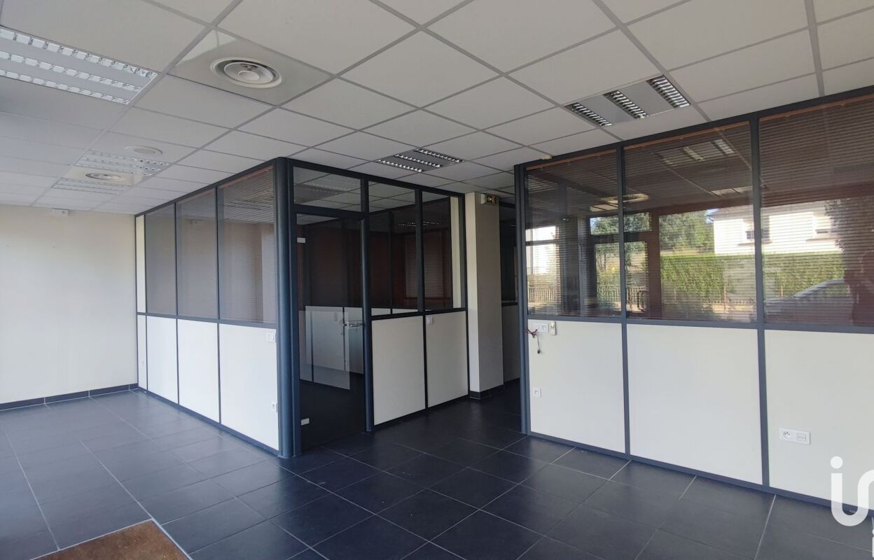 bureau  pièces 110 m2 à vendre à Lisieux (14100)