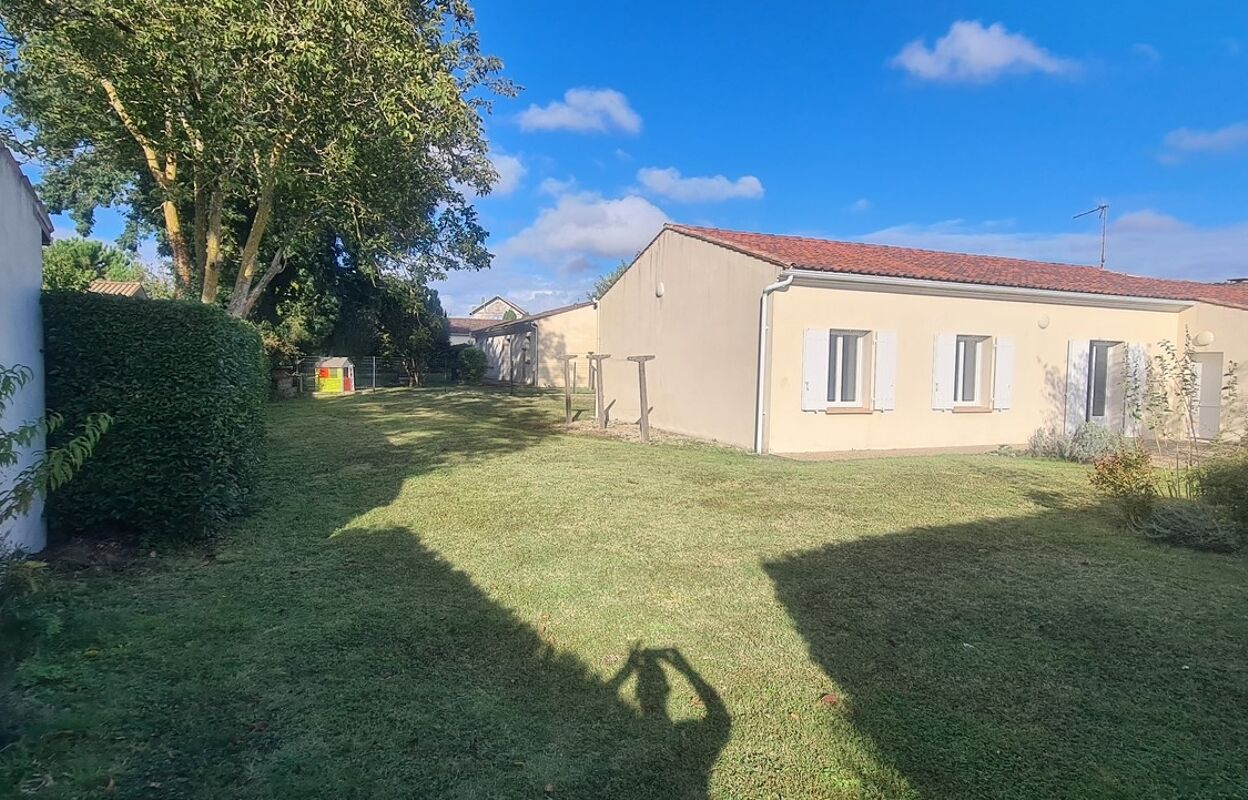 maison 4 pièces 96 m2 à vendre à Préguillac (17460)