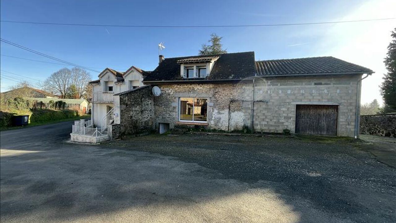 maison 5 pièces 150 m2 à vendre à Saint-Estèphe (24360)