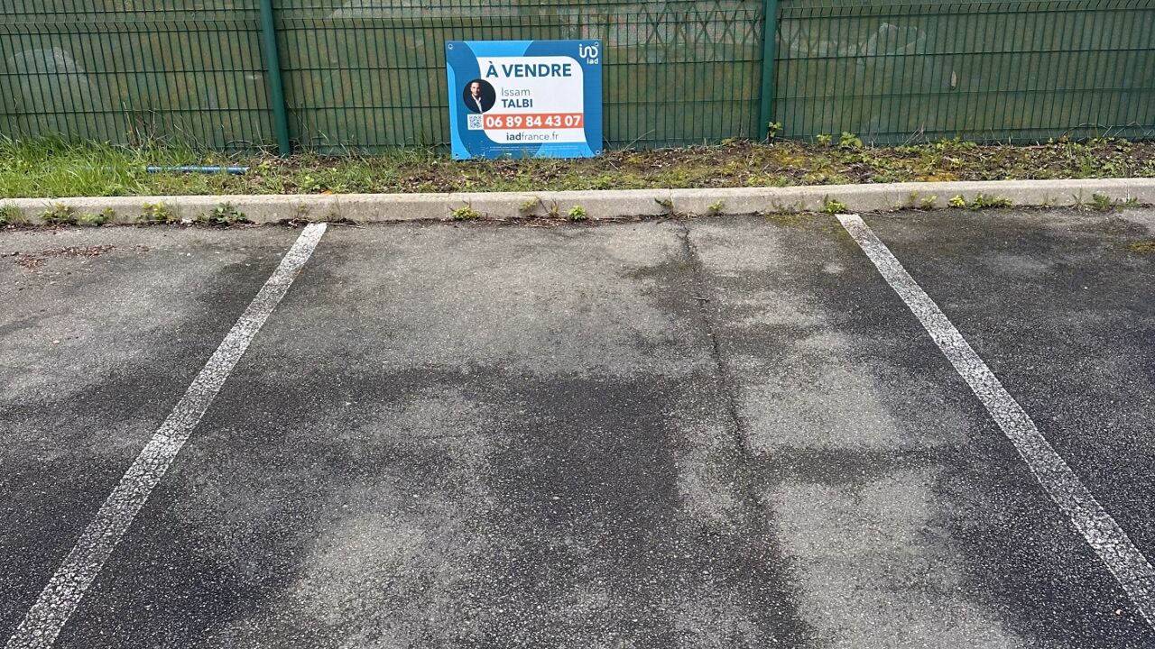 garage  pièces 12 m2 à vendre à Trappes (78190)