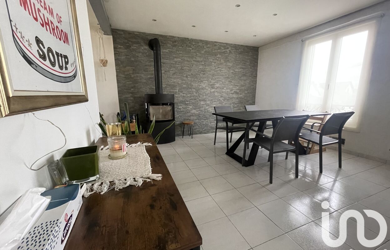 maison 6 pièces 122 m2 à vendre à Villecresnes (94440)