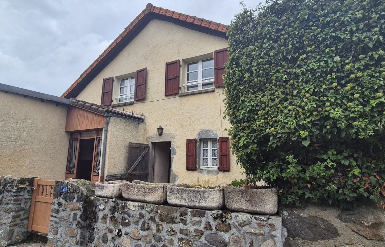 maison 4 pièces 120 m2 à vendre à Reilhac (15250)