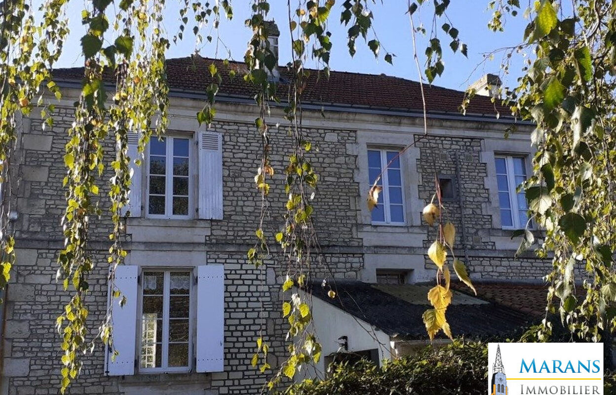 maison 5 pièces 170 m2 à vendre à Les Velluire-sur-Vendée (85770)