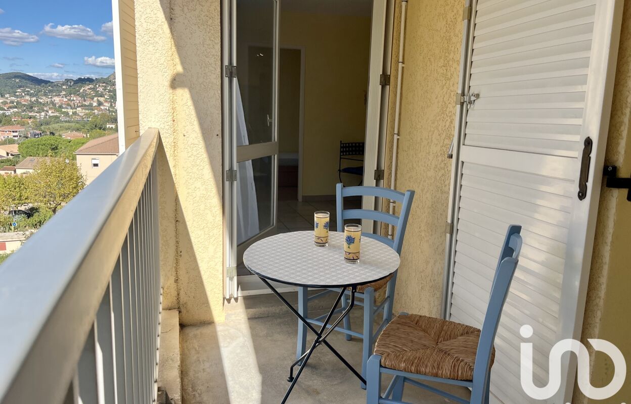 appartement 3 pièces 56 m2 à louer à Hyères (83400)