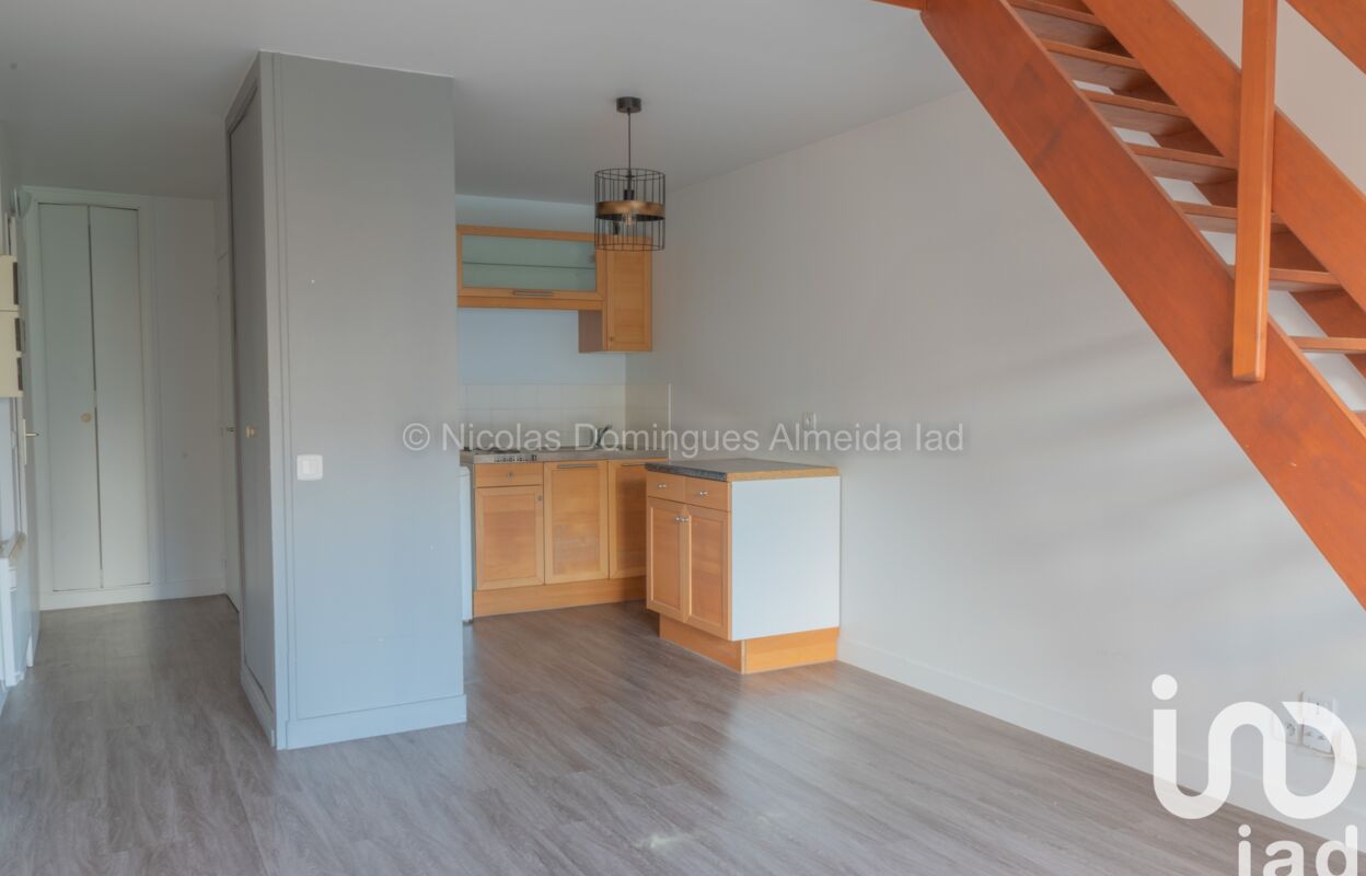 appartement 2 pièces 35 m2 à vendre à Paray-Vieille-Poste (91550)