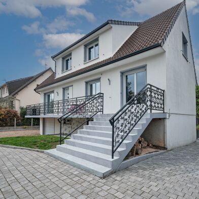 Maison 6 pièces 180 m²