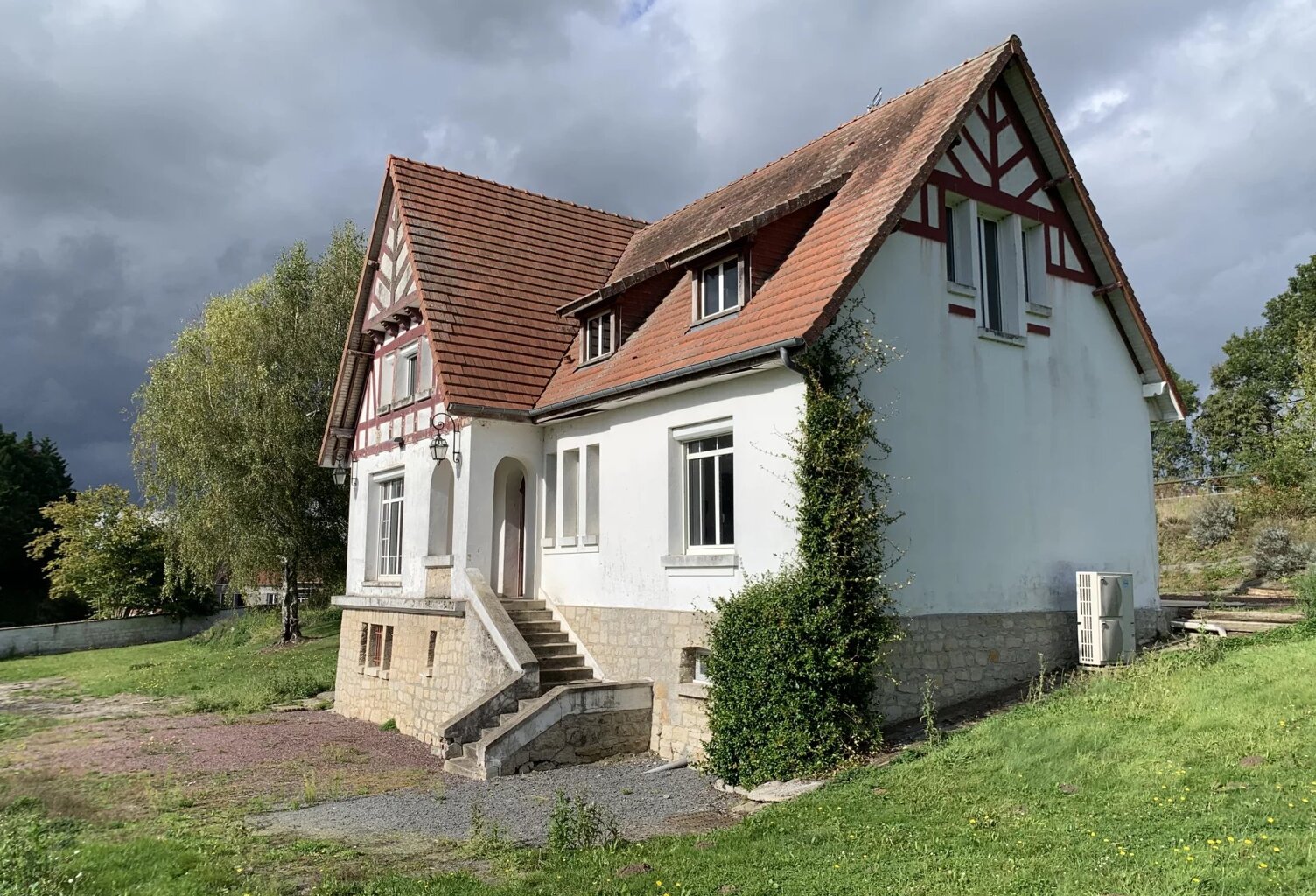 Propriété 5 pièces 215 m² — photo 1