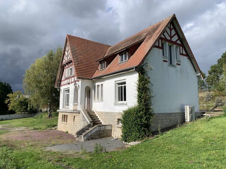 Propriété 5 pièces 215 m² — photo 1