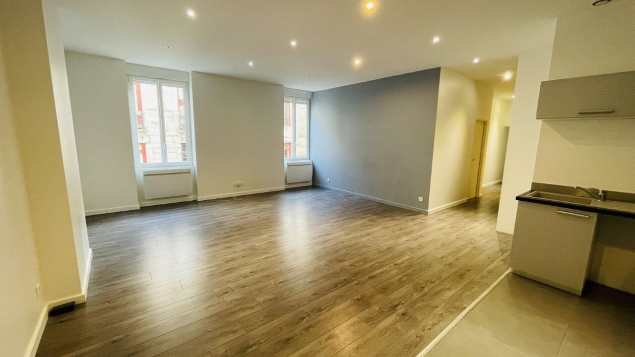 appartement 3 pièces 77 m2 à louer à Saint-Étienne (42000)