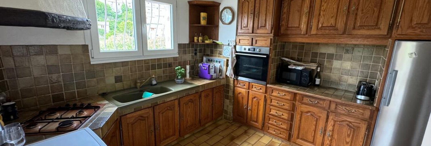 Maison 6 Pièces 171 m² à vendre à Montagnac-Montpezat (04500)