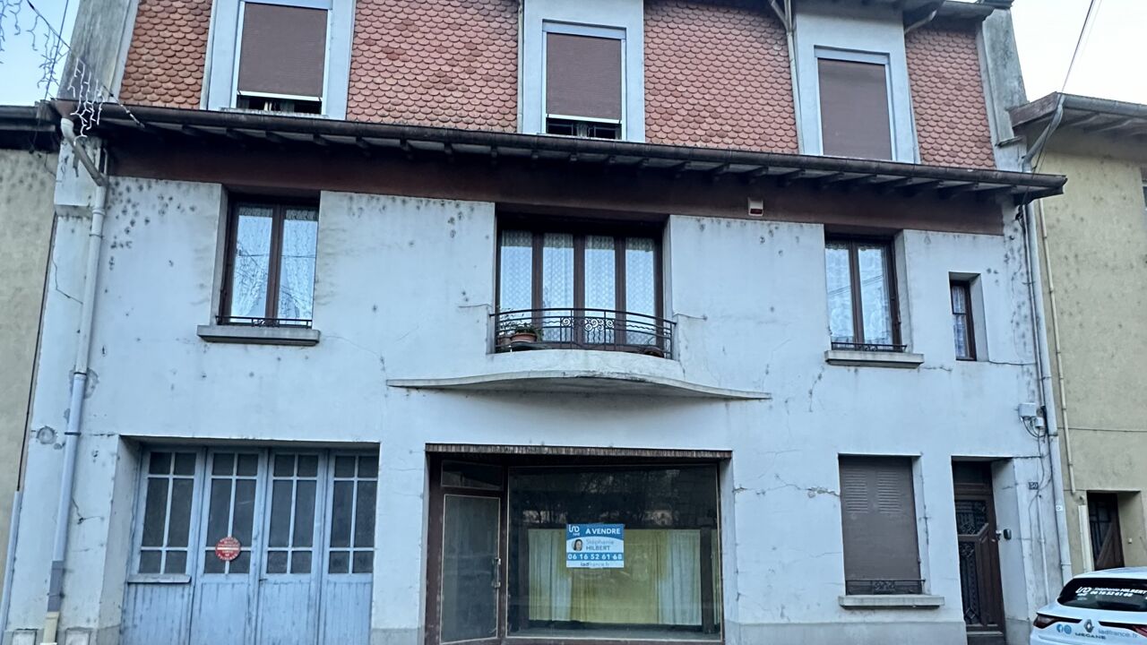 maison 10 pièces 239 m2 à vendre à Darney (88260)