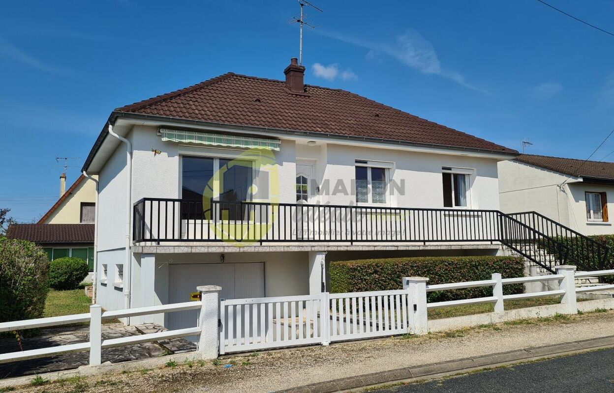 maison 4 pièces 80 m2 à vendre à Saint-Florent-sur-Cher (18400)