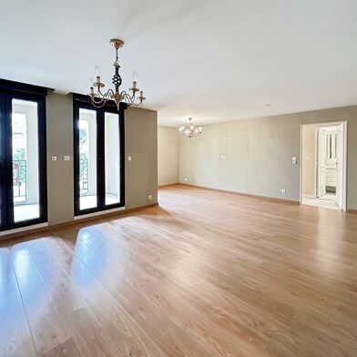 Appartement 4 pièces 223000 €