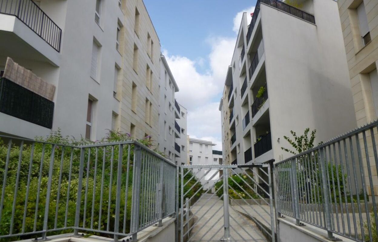 appartement 4 pièces 78 m2 à louer à Bordeaux (33100)