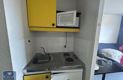 location appartement 390 € CC /mois à proximité de Smarves (86240)