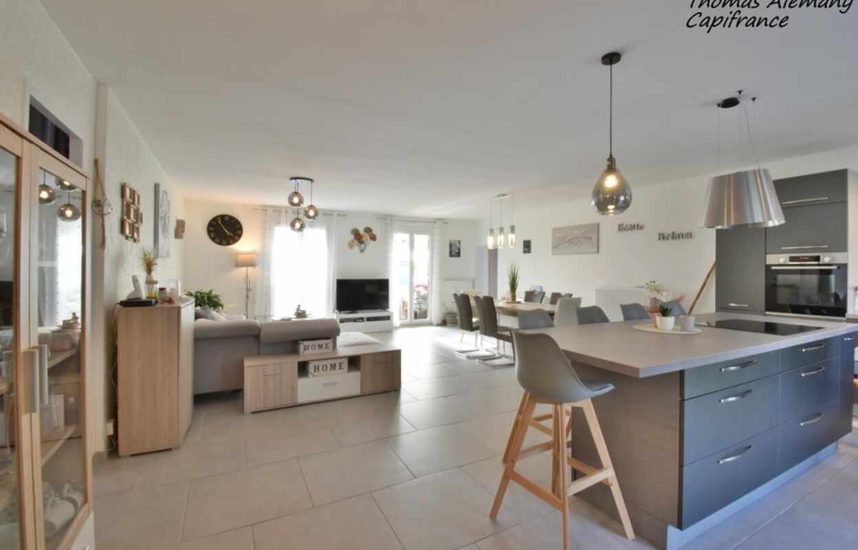 maison 5 pièces 167 m2 à vendre à Volonne (04290)