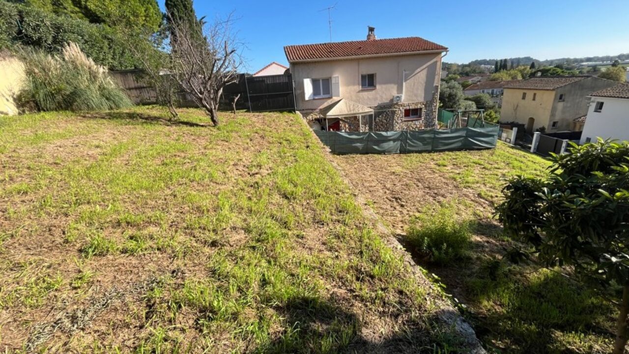 terrain  pièces 592 m2 à vendre à La Roquette-sur-Siagne (06550)