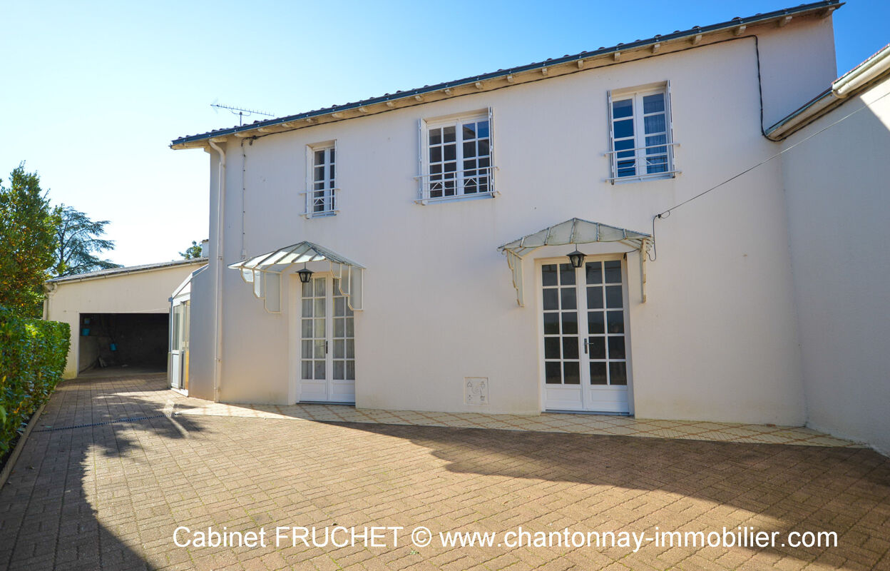 maison 4 pièces 111 m2 à vendre à Chantonnay (85110)