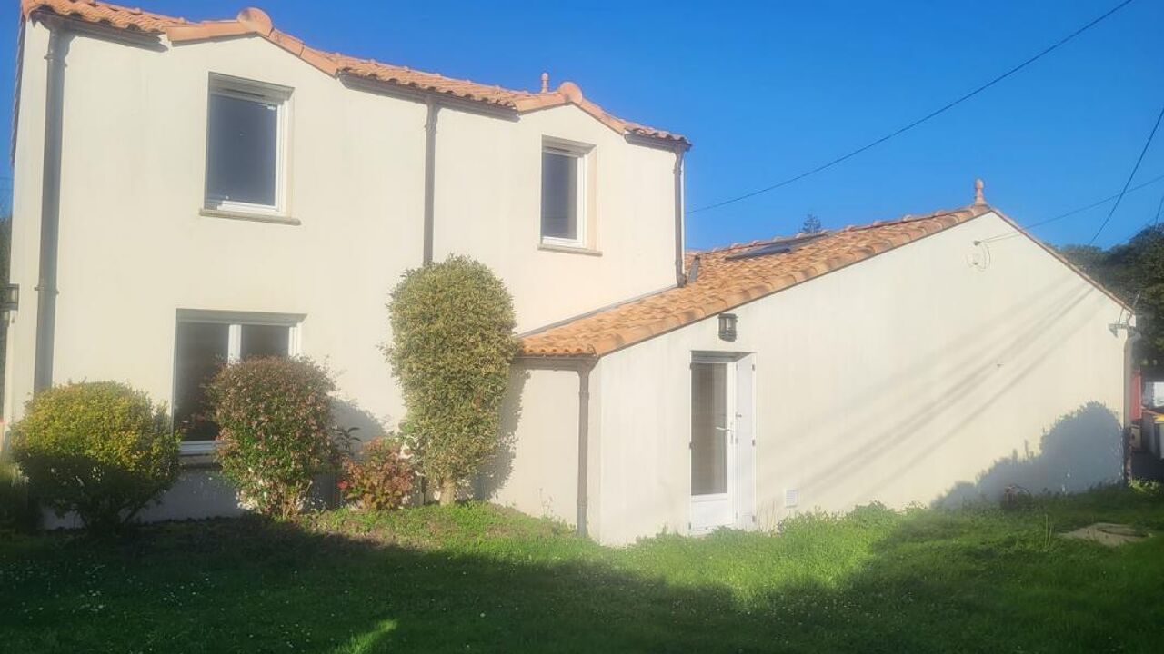 maison 6 pièces 139 m2 à vendre à Rouans (44640)