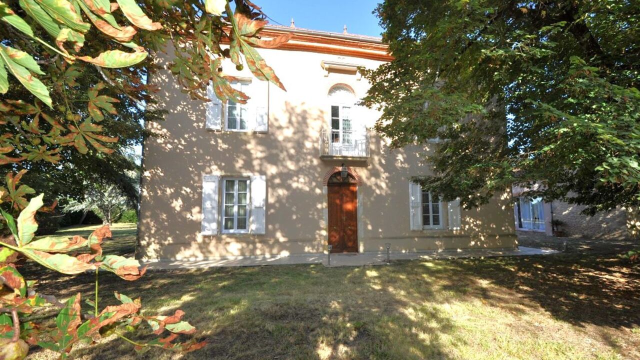 maison 5 pièces 340 m2 à vendre à Poulan-Pouzols (81120)