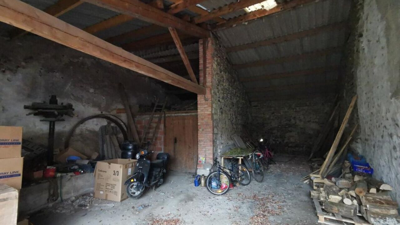 garage  pièces 116 m2 à vendre à Billom (63160)