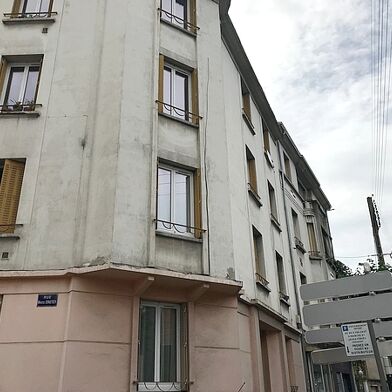 Appartement 1 pièces 390 €