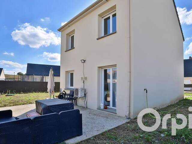 Maison À Vendre — photo du bien