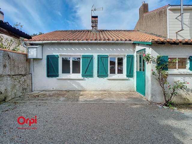 Maison À Vendre — photo du bien