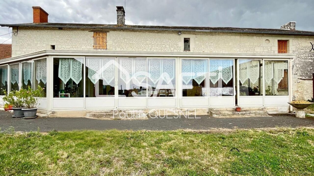 maison 3 pièces 121 m2 à vendre à Savigny-sous-Faye (86140)