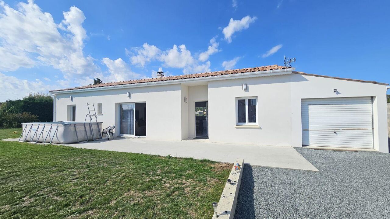 maison 4 pièces 98 m2 à vendre à Montpellier-de-Médillan (17260)